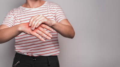 ULNAR NERVE ENTRAPMENT AT THE ELBOW (CUBITAL TUNNEL SYNDROME)